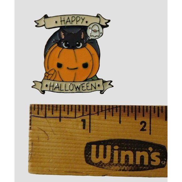 Happy Halloween Pin Orange Pumpkin Black Cat Lapel Hat Metal 1.25 in x 1.25 in - Picture 2 of 3